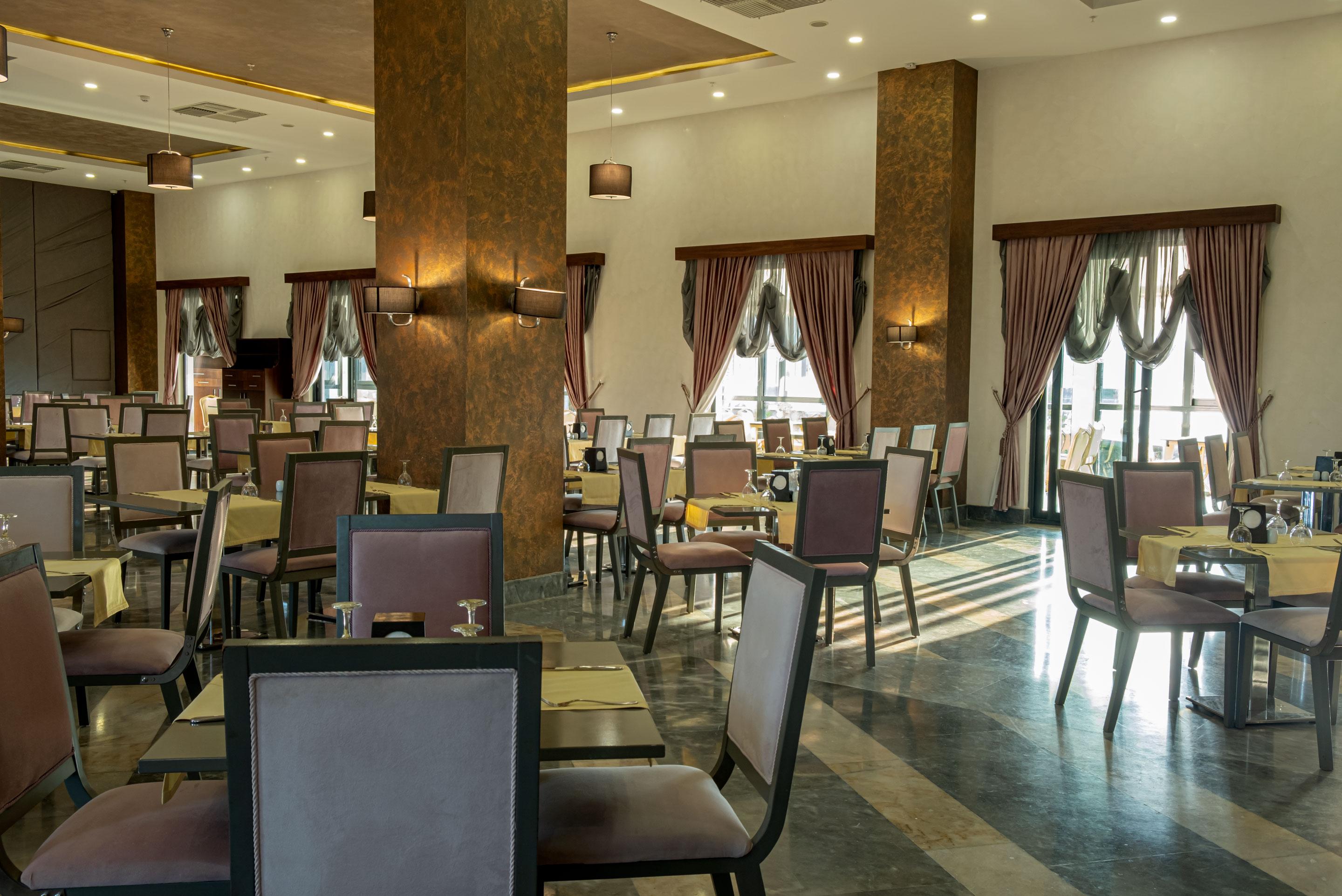 May Thermal Resort Spa Hotel Афион Екстериор снимка