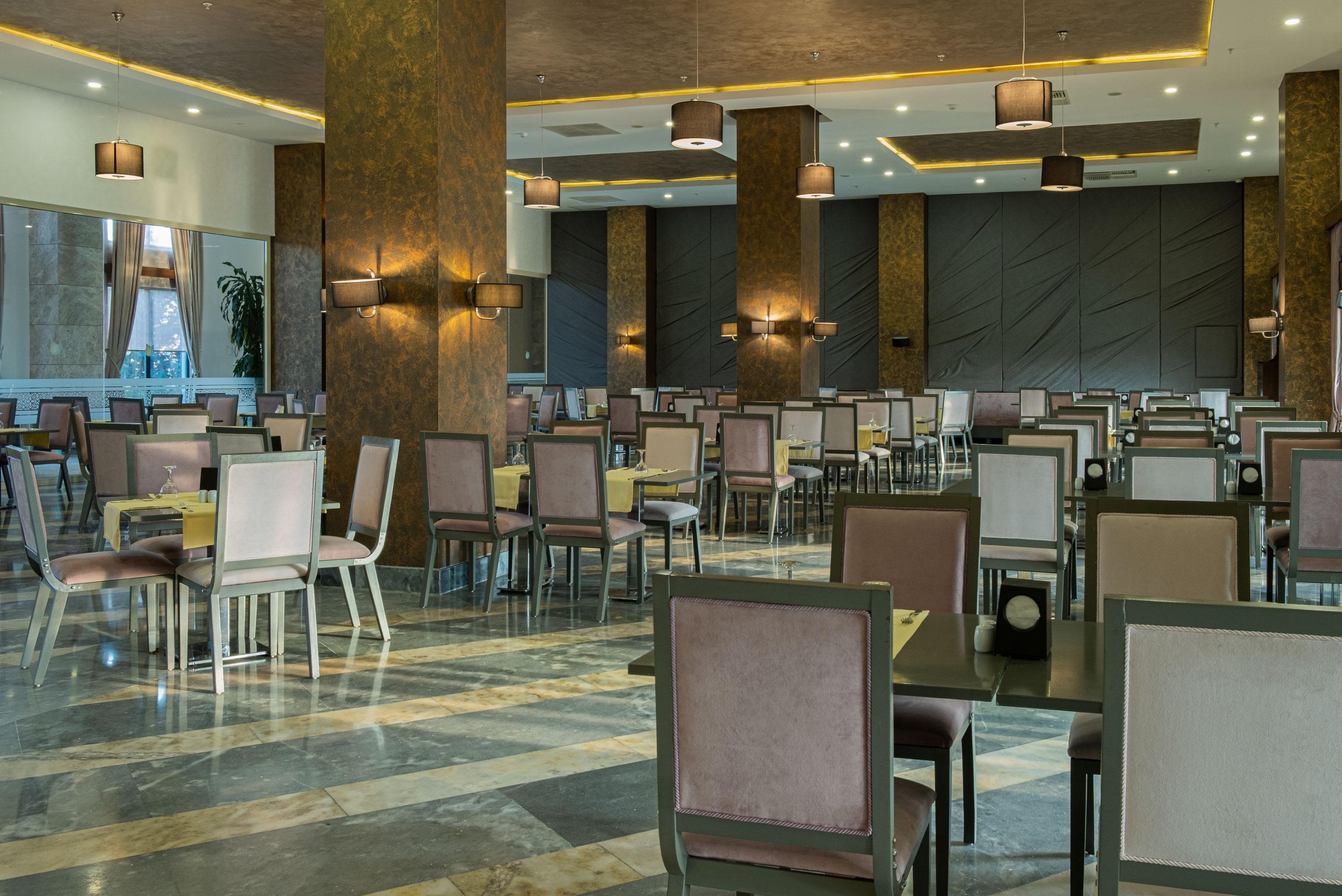 May Thermal Resort Spa Hotel Афион Екстериор снимка